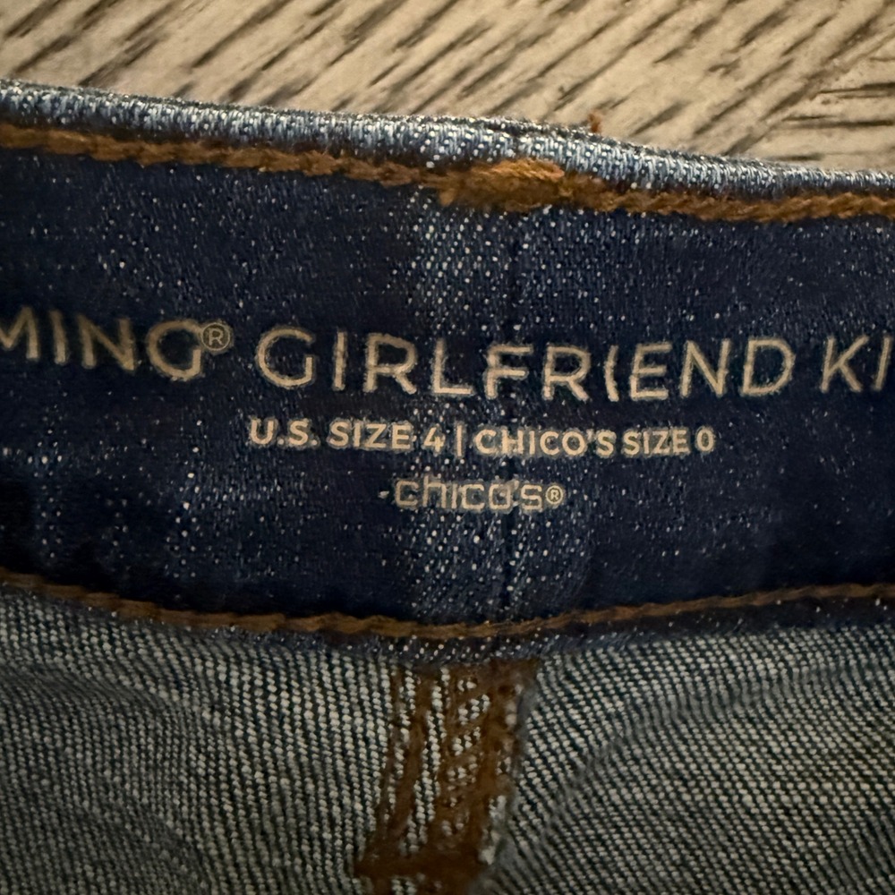 Chicos So Slimming Girlfriend Kick Flare Jeans Dark Wash Blue Denim Size 0 / 4 - Picture 9 of 10